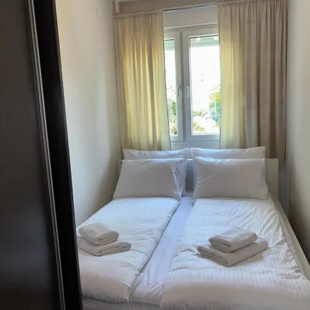 Apartament 2a *